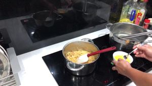 Hướng dẫn làm Thịt Ba Chỉ Muối Xông Khói và Spaghetti Carbonara