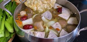Cách nấu Lẩu Bò Thập Cẩm nước dùng trong, ngọt thanh