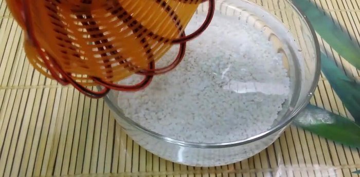 Luộc đậu phộng khoảng 10 phút [136.48]