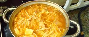 Cách Nấu Canh Kim Chi Hàn Quốc Ngon Tuyệt - Món Ăn Mùa Lạnh