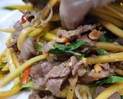 Gỏi Bắp Bò Xoài Xanh: Giòn Ngon, Cuối Tuần Đổi Món