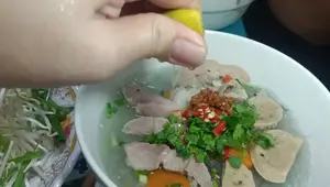 Cách nấu miến chân giò thịt bắp ngon chuẩn miền Tây