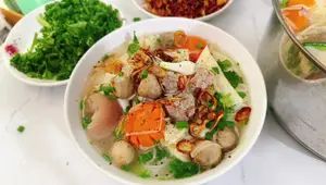 Cách nấu bún măng giò heo ngon tuyệt, khử mùi hiệu quả