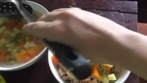 Salad củ quả sốt Mayonnaise: Món ngon hè mát lành, dễ làm