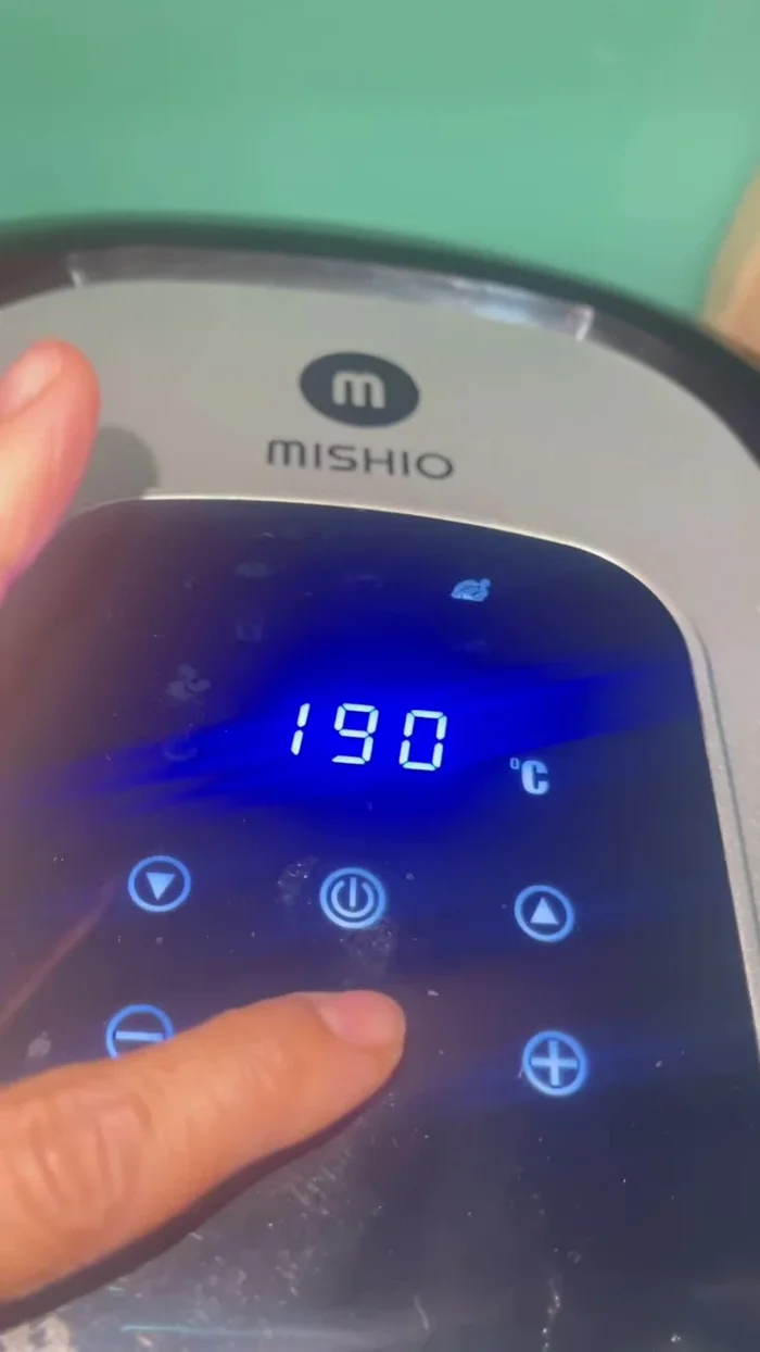Nướng lần 2: 190 độ C, 10 phút (160.1)