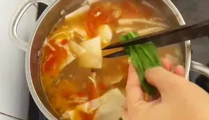 Canh Măng Chua Cá Lăng - Món ngon đơn giản dễ làm