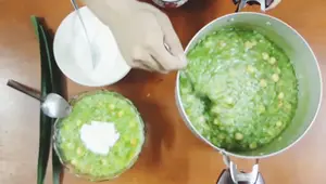 Cách làm chè cốm hạt sen ngon mát mùa hè - Công thức đơn giản