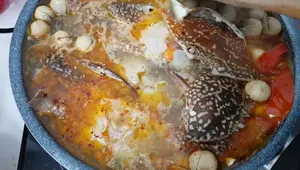 Lẩu Ghẹ Tiêu Xanh Ngon Đúng Vị - Ngày Mưa Thì Tuyệt Vời!