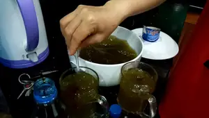 Cách làm thạch lá găng ngon tuyệt đỉnh - Món ngon miền núi