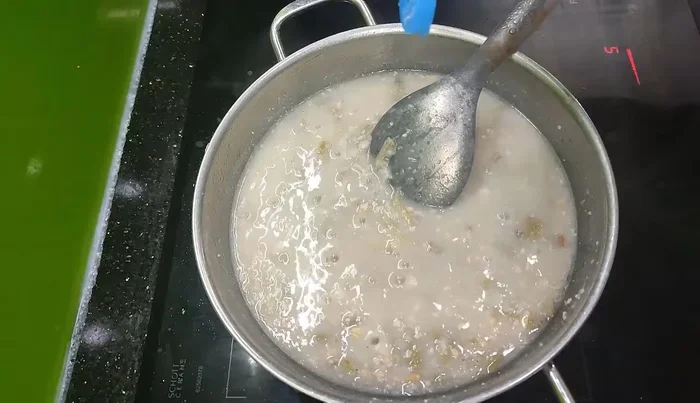 Nêm nếm lại gia vị cho vừa miệng (171).