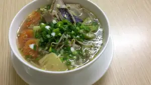 Cách nấu Canh chua cá đuối ngon tuyệt, không tanh - Món ngon mùa hè