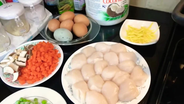 Hầm gạo trước cho đến khi nhừ.