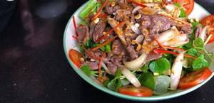 Gỏi bò rau càng cua: Món ngon hấp dẫn ngày hè