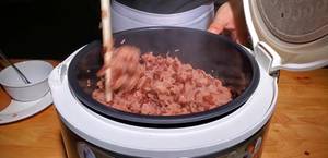 Cách Nấu Xôi Đậu Đỏ Nước Cốt Dừa Bằng Nồi Cơm Điện - Món Ngon Dễ Làm