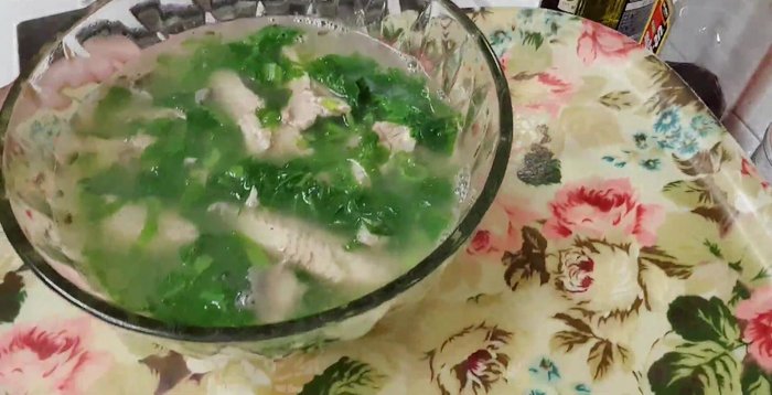 Thành phẩm: Múc canh ra bát, thưởng thức.