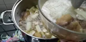 Hủ Tiếu Gà Nước Dùng Thơm Ngon - Công Thức Chi Tiết
