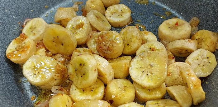 Nêm gia vị: đường, hạt nêm chay, nước mắm chay (tùy khẩu vị).