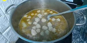 Cách Nấu Lẩu Sườn Bò Sả Tế Ngon Tuyệt, Chuẩn Vị