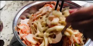 Cách Làm Gỏi Hải Sản Tôm Mực Ngon Tuyệt - Món Khai Vị Hoàn Hảo
