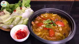 Lẩu Gà Chua Cay Ngon Tuyệt - Cách Làm Đơn Giản Tại Nhà