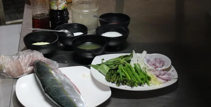 Hấp cá khoảng 7-8 phút cho cá chín. (85.6)
