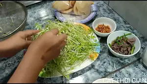 Cách làm Gỏi Rau Mầm Trộn Thịt Bò - Món ăn ngon đơn giản