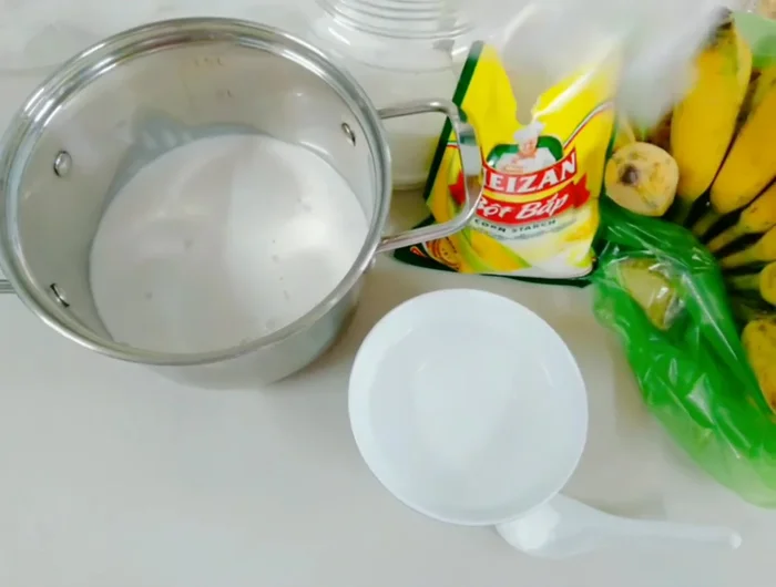 Đặt vào ngăn đá tủ lạnh.