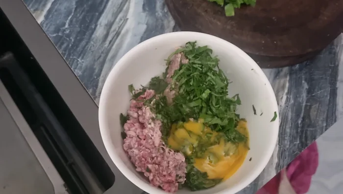 Làm sạch nơi chế biến.